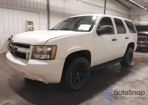 2013 Chevrolet Tahoe Commercial Fleet z USA, uszkodzony, nr VIN 1GNSK2E0XDR286715
